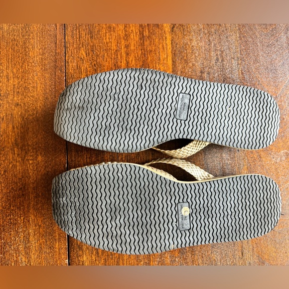 Stephane Kelian gold woven leather platform mules - Picture 2 of 9